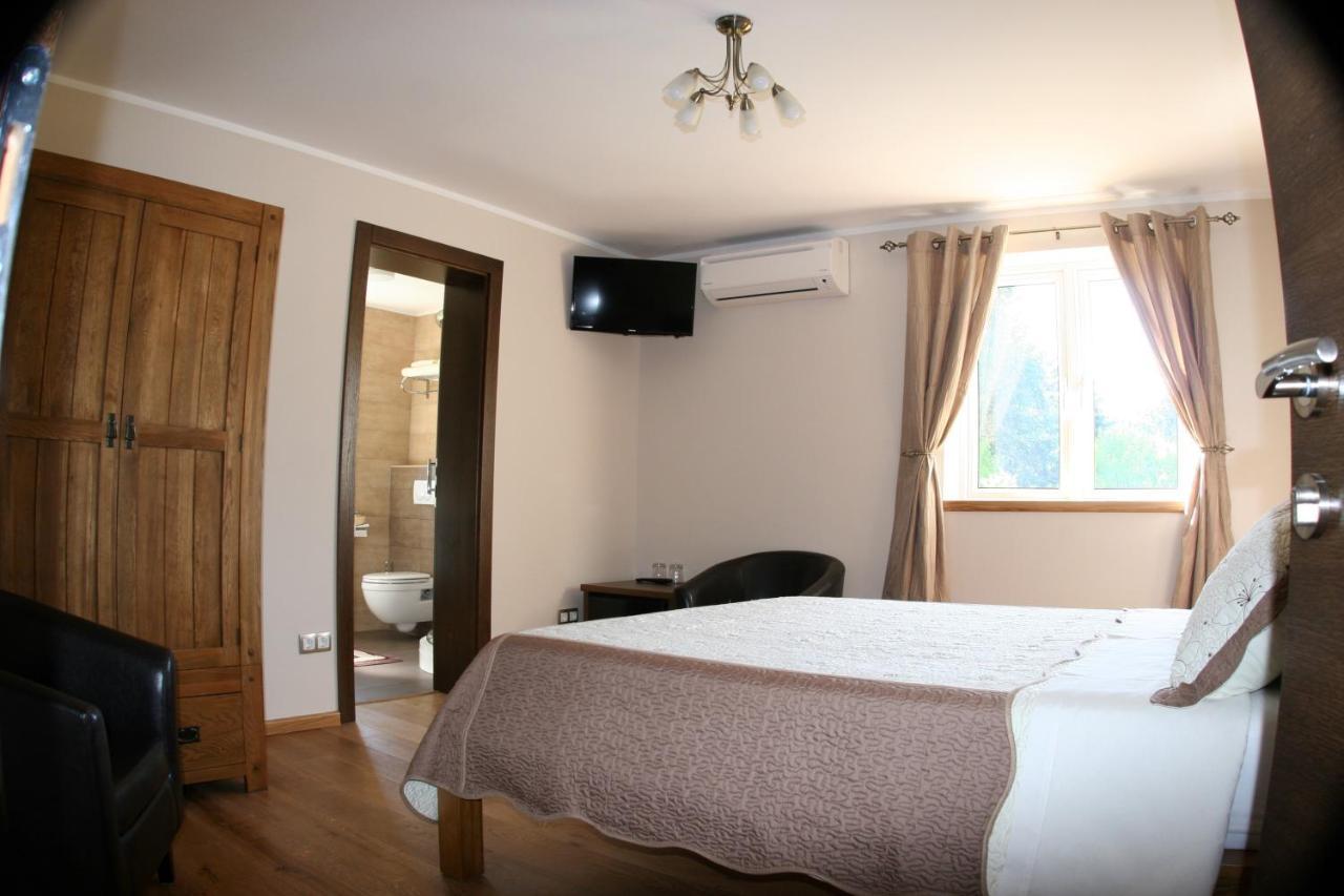 مبيت وإفطار جيزيرسي Millenium House 1 المظهر الخارجي الصورة