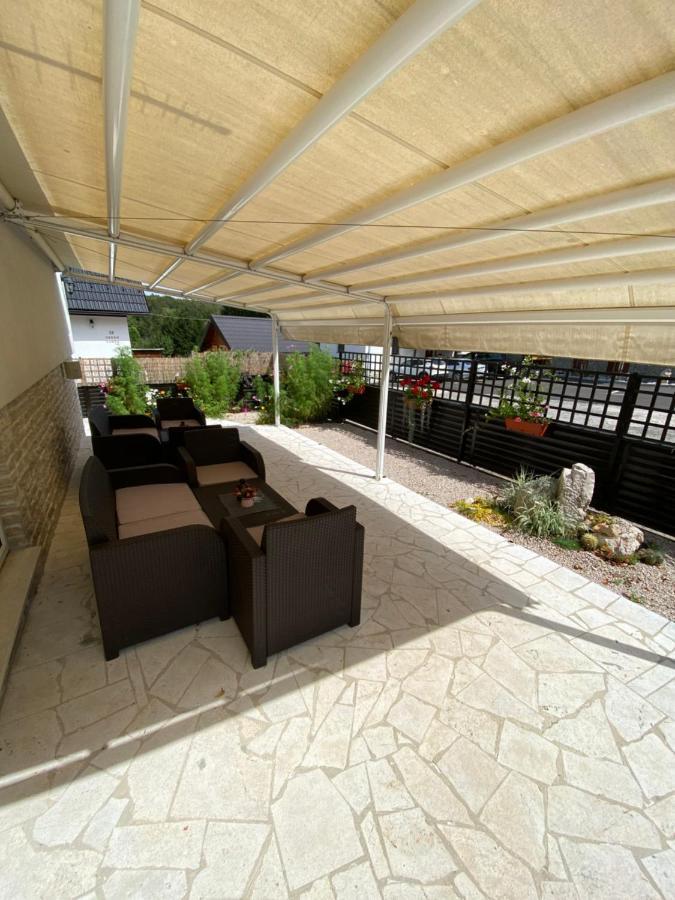 مبيت وإفطار جيزيرسي Millenium House 1 المظهر الخارجي الصورة