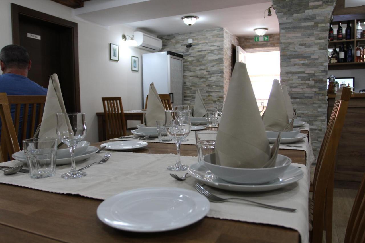 مبيت وإفطار جيزيرسي Millenium House 1 المظهر الخارجي الصورة